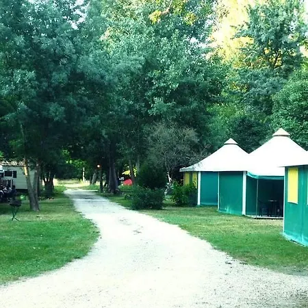 Camping Le Lion Bourg-Saint-Andéol
